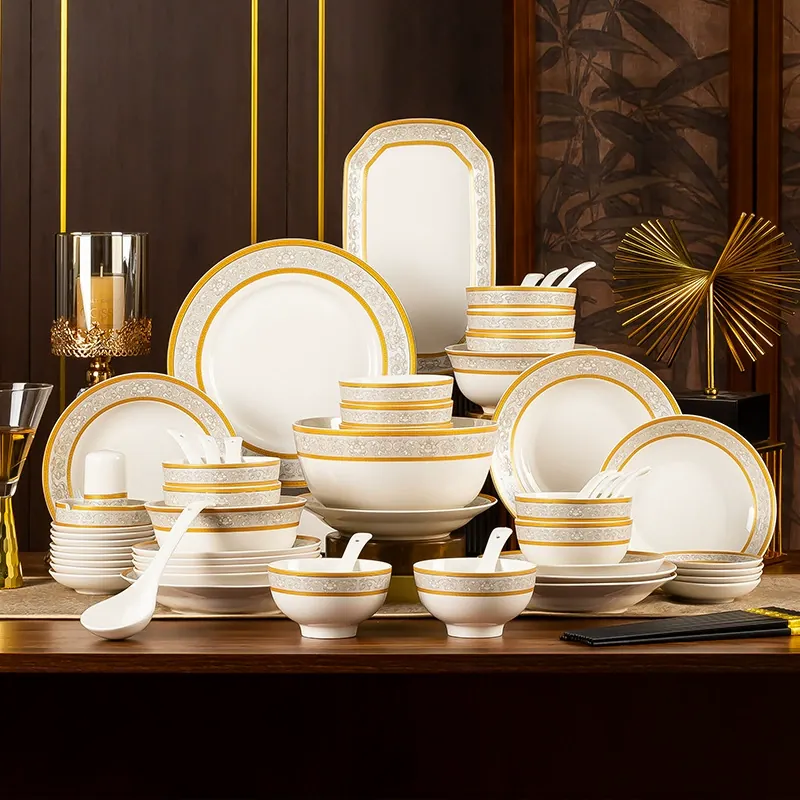 Porcelain Dinnerware Set — Ceramic (No.652514)